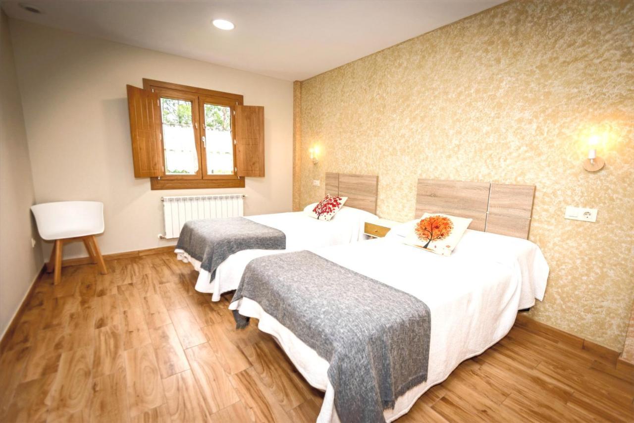 Apartamentos Navalin Tapia De Casariego Exterior foto