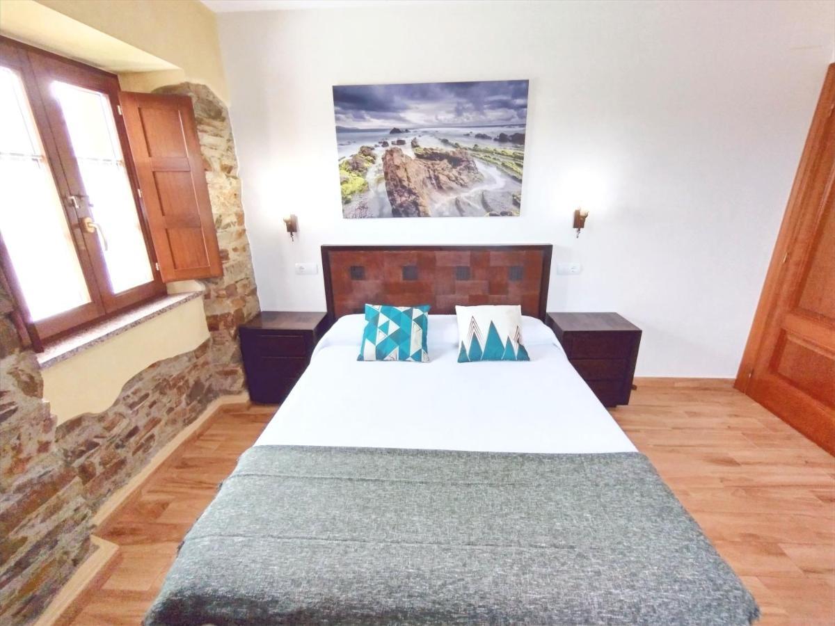 Apartamentos Navalin Tapia De Casariego Exterior foto